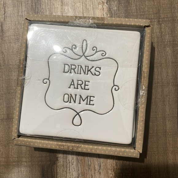 Set of 4 coasters. Opened for pictures. - Picture 2 of 2